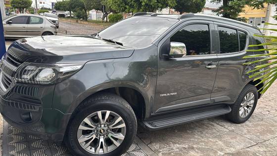 CHEVROLET TRAILBLAZER 2.8 LTZ 4X4 16V TURBO DIESEL 4P AUTOMÁTICO CHEVROLET TRAILBLAZER 2.8 LTZ 4X4 16V TURBO DIESEL 4P AUTOMÁTICO